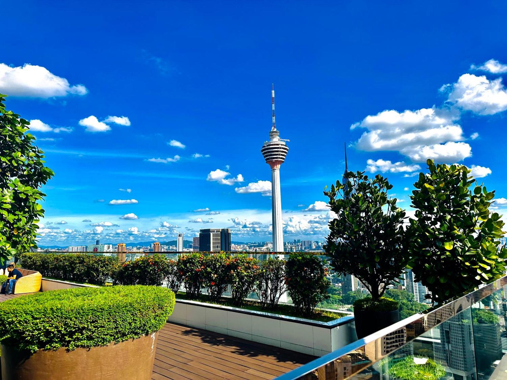 Platinum Suites By Blue Sky Kuala Lumpur Exterior photo